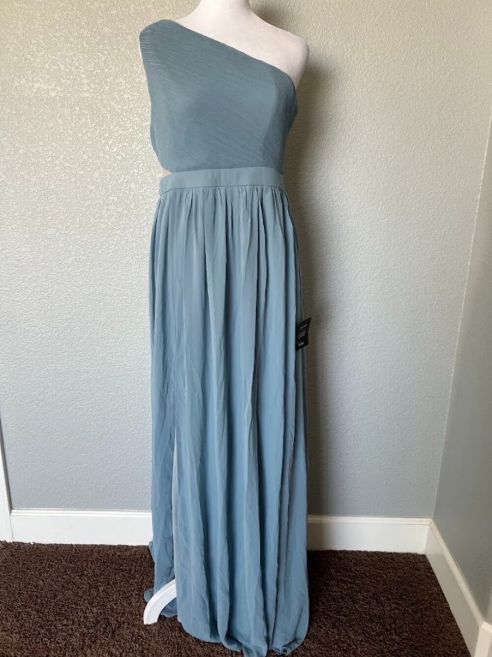 NWT LULU'S Dusty Blue Lovely Endings One Shoulder Pleated Maxi Dress Medium NEW